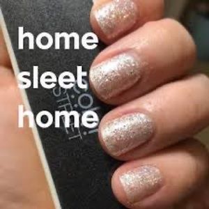 🌸Sale:3/$30🌸 Color Street Nail strips.Shade: Home Sleet Home. New in plastic.